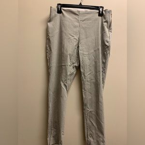 New day pants